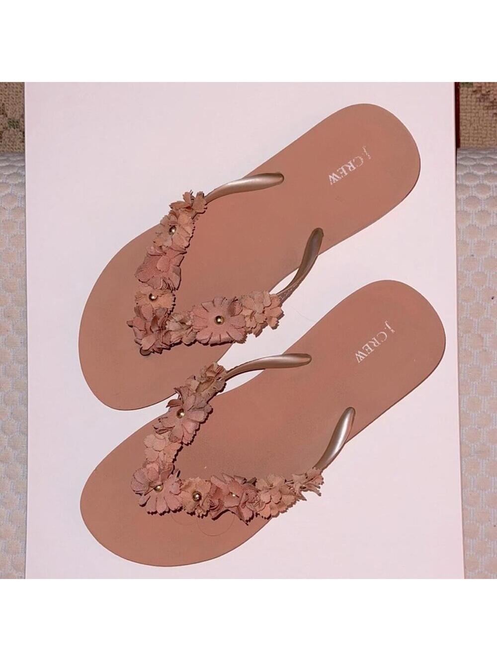 J. Crew fabric flowers on flip flops 9.5